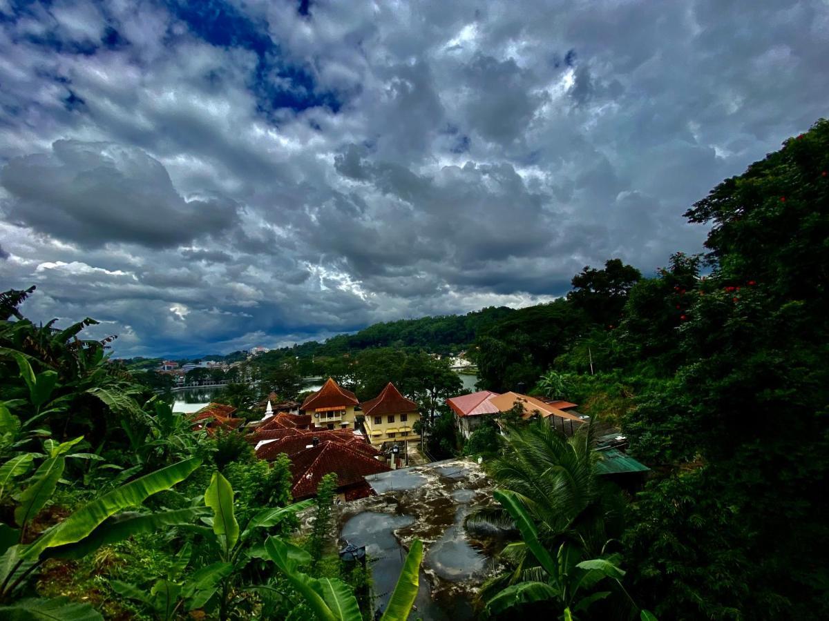Sesatha Lake แคนดี้ ภายนอก รูปภาพ